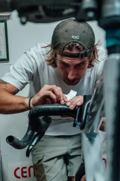 Interno officina Cicli Baratella Legnago